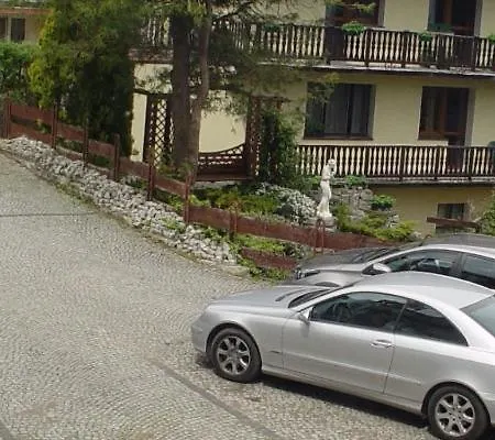 Goscinne Weekend Guest house