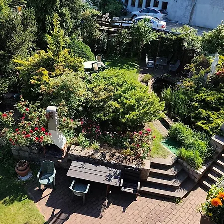 Guest house Goscinne Weekend *
